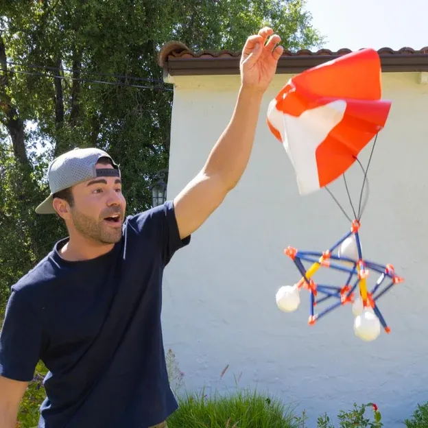 Egg Drop Challenge, matériel et mise en place sur le lieu de l'événement