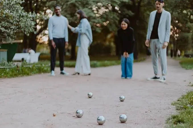 Tournoi de Pétanque, moment de cohésion d'équipe réussi